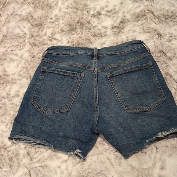 OLD NAVY HIGH-RISE DENIM SHORTS*Womens Size 8 - Picture 6 of 6